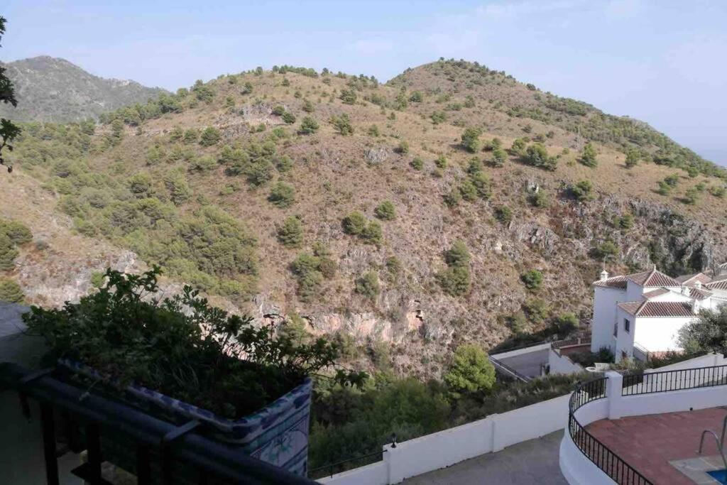 Precioso Apartamento De Dos Plantas Con Vistas Frigiliana Zewnętrze zdjęcie