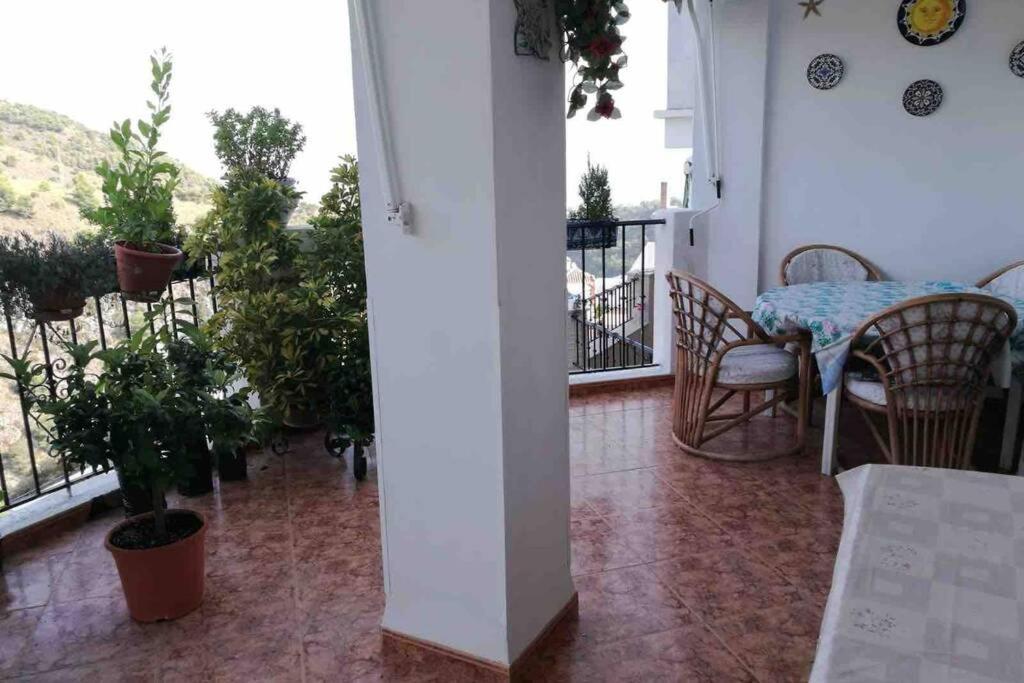 Precioso Apartamento De Dos Plantas Con Vistas Frigiliana Zewnętrze zdjęcie