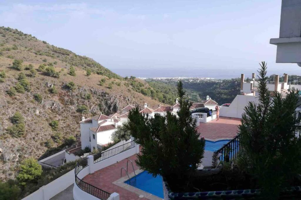 Precioso Apartamento De Dos Plantas Con Vistas Frigiliana Zewnętrze zdjęcie
