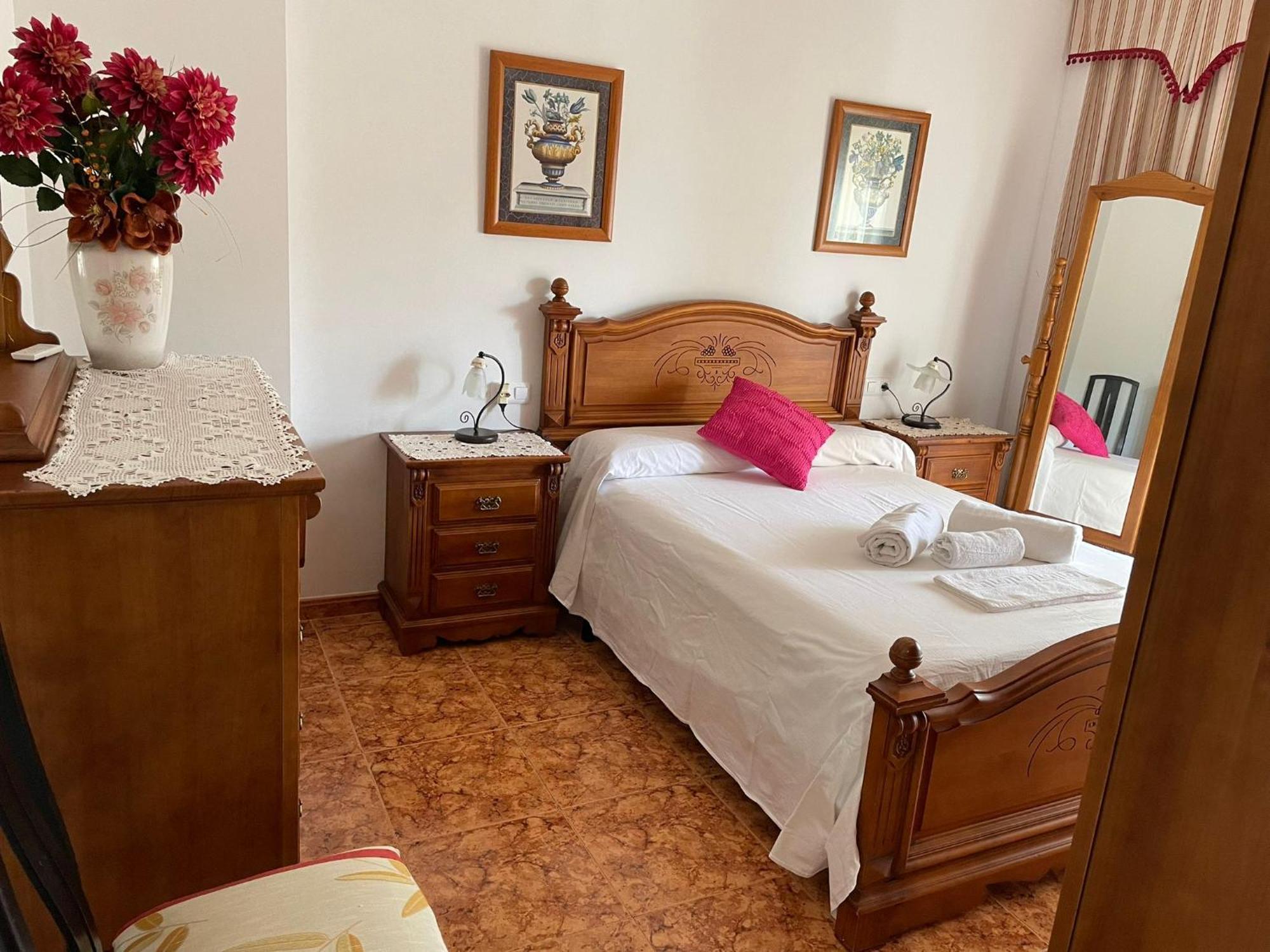 Precioso Apartamento De Dos Plantas Con Vistas Frigiliana Zewnętrze zdjęcie