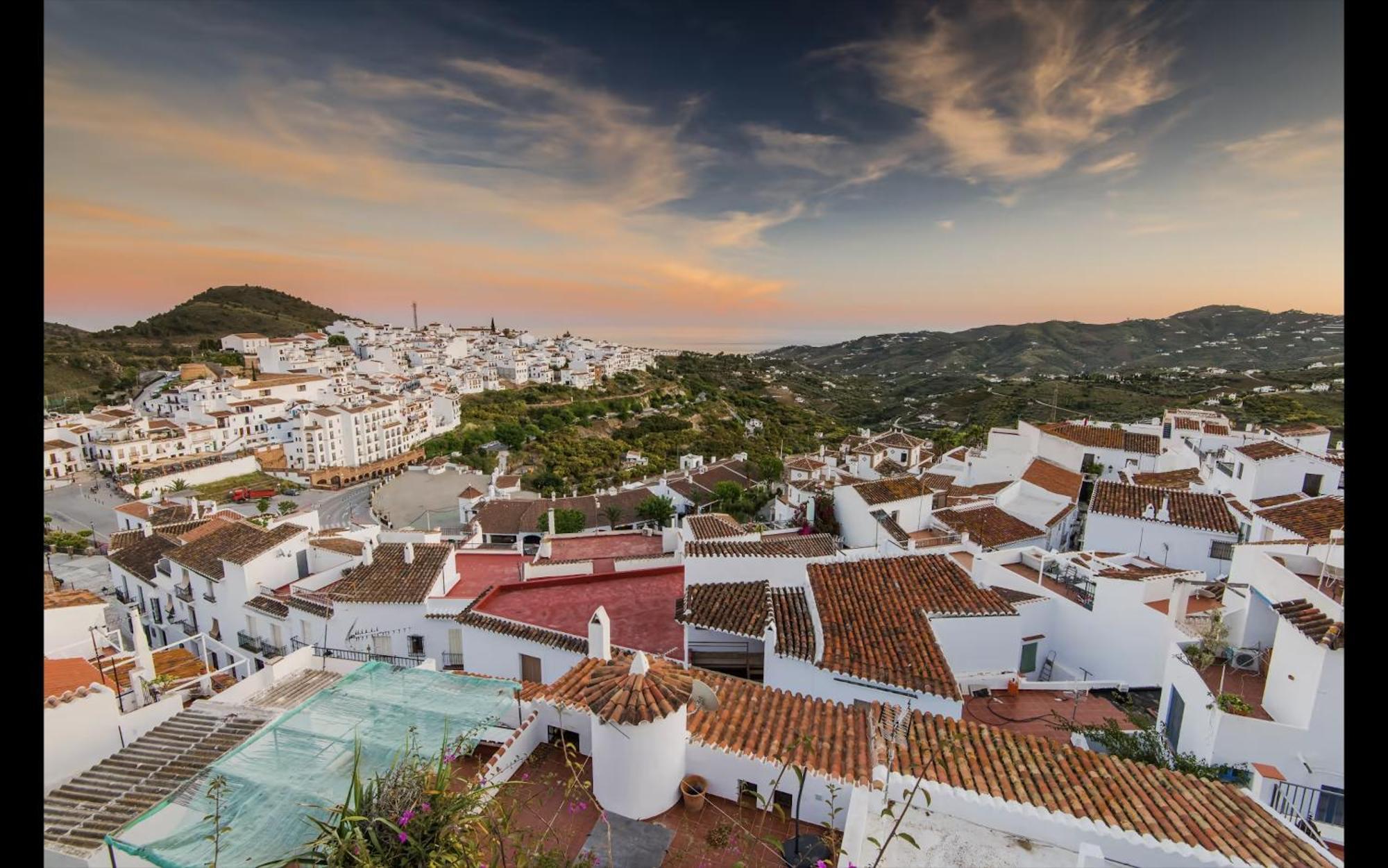 Precioso Apartamento De Dos Plantas Con Vistas Frigiliana Zewnętrze zdjęcie